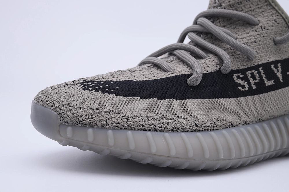 Yeezy boost A5